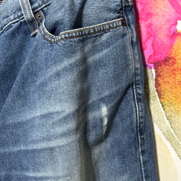 Adam Levine Mens Size 38 x 32 Medium Wash Distressed Patriot Straight Jeans - Picture 6 of 7